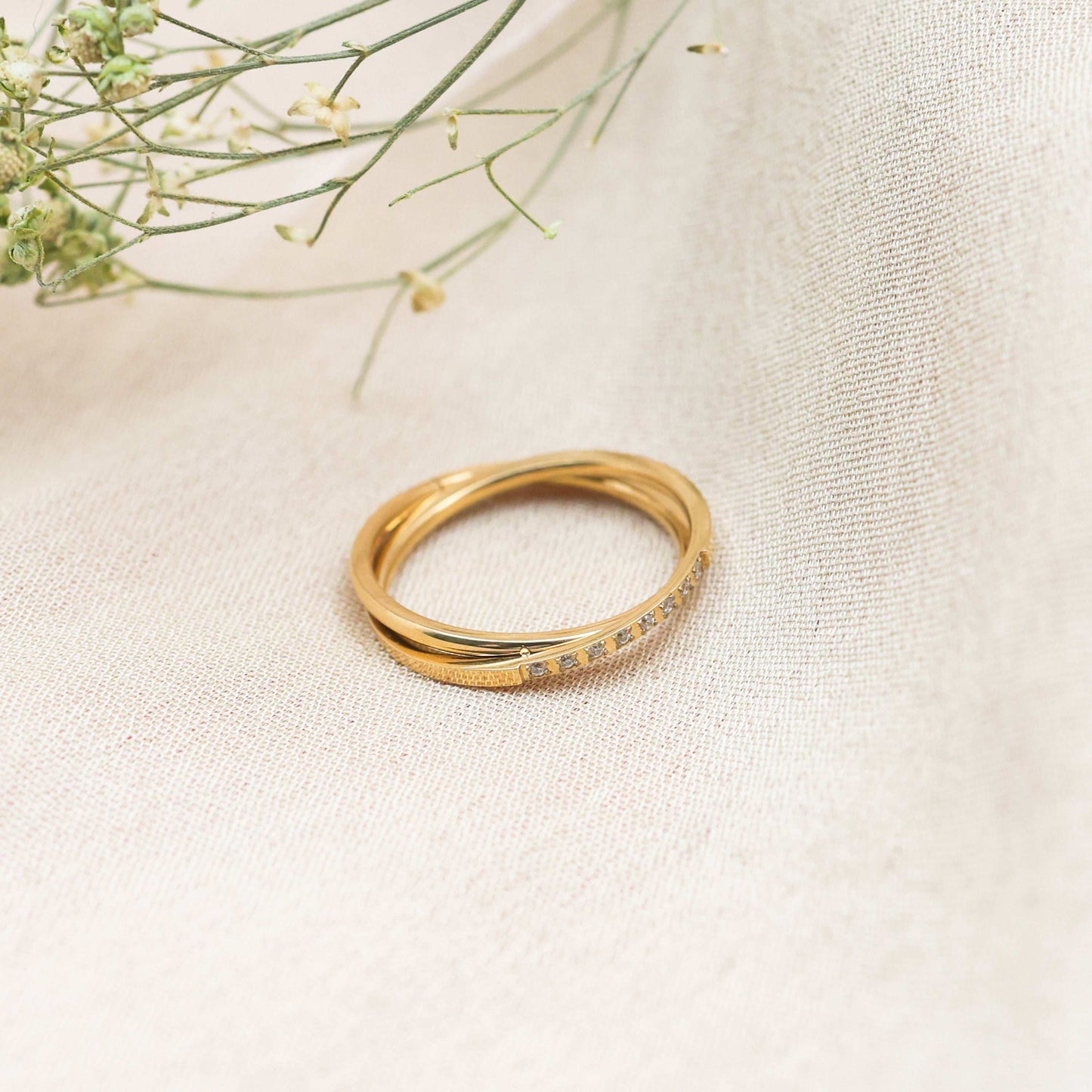 Aurielle Gleam Ring - Bradiya