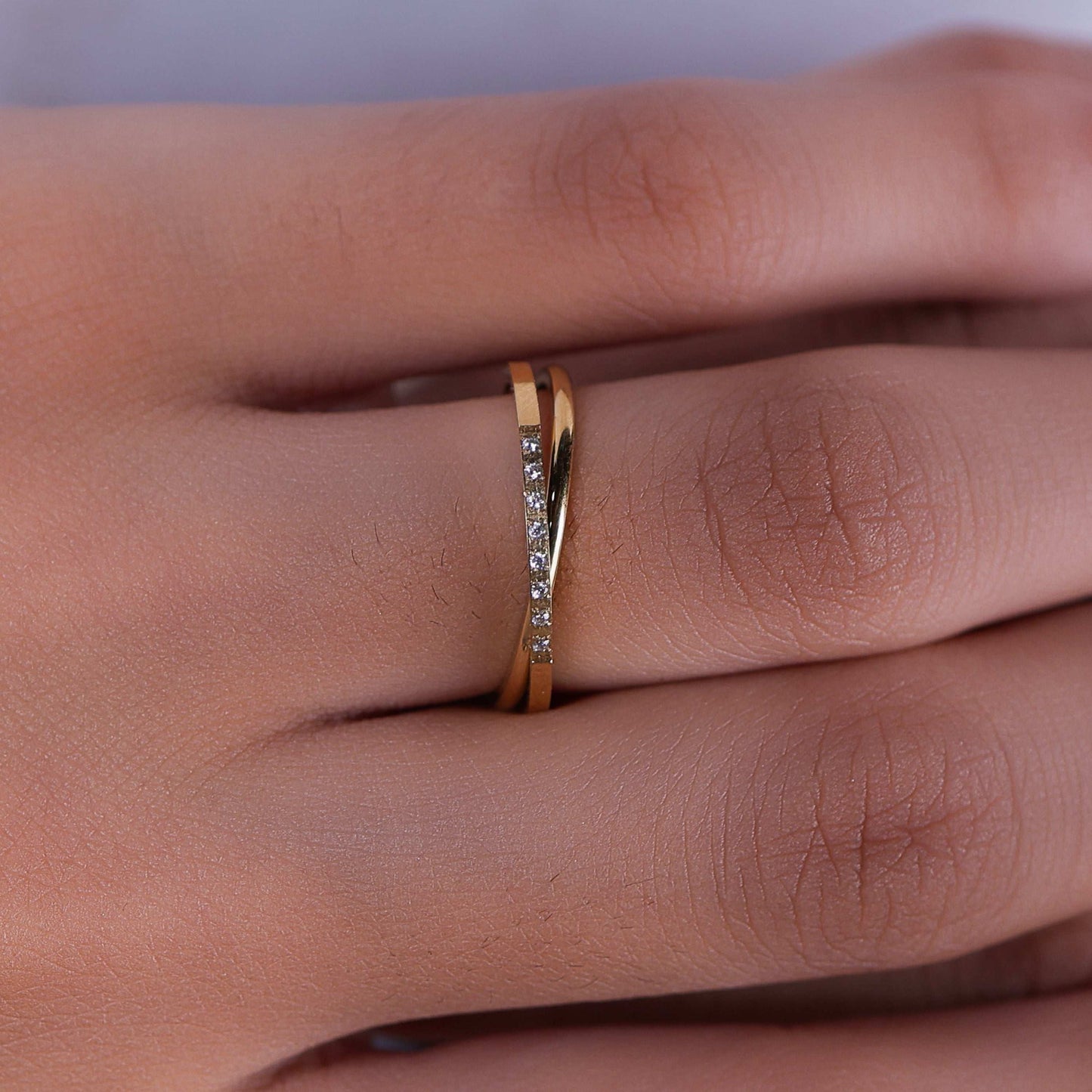 Aurielle Gleam Ring - Bradiya