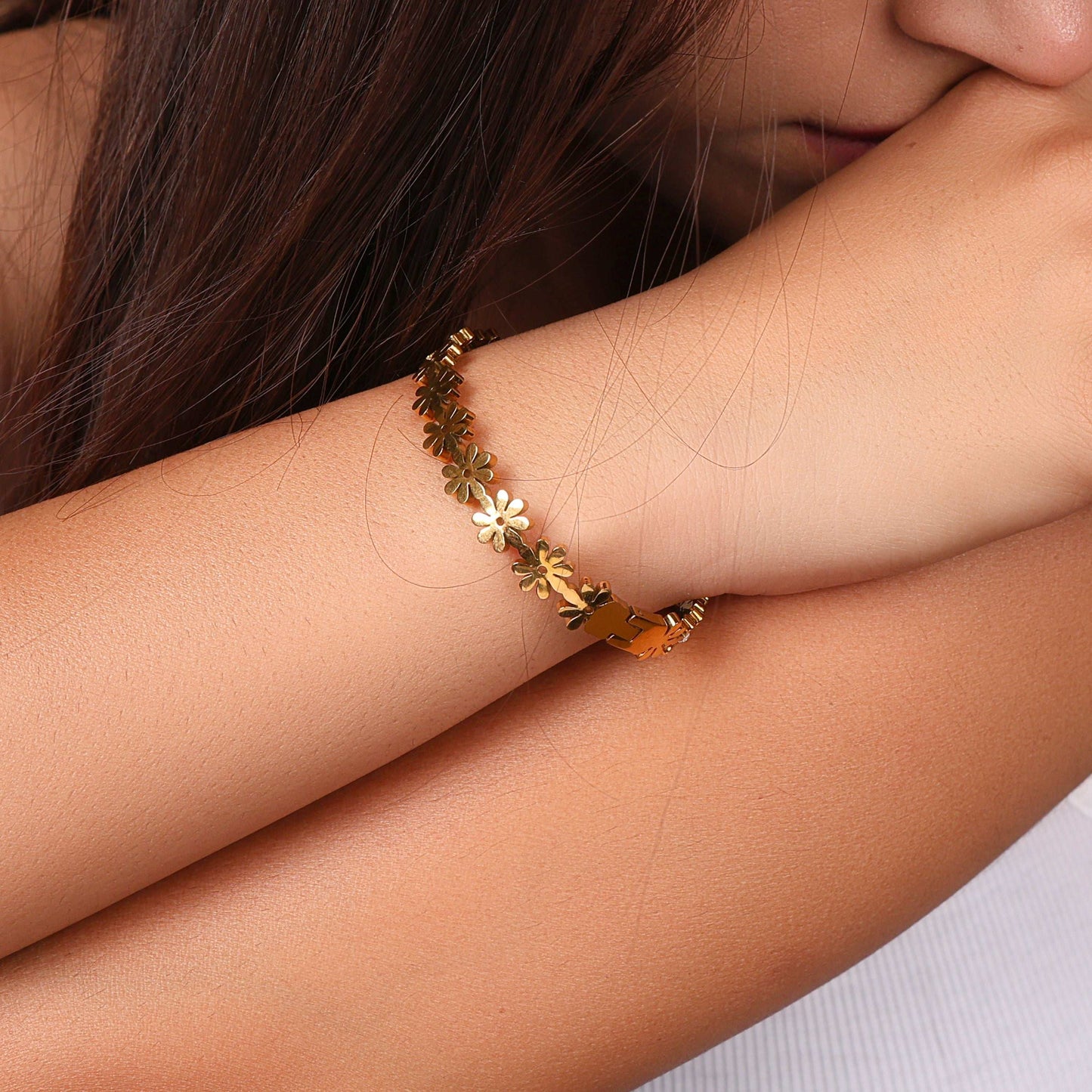 Anti-Tarnish Bracelet for Daisy Design Jewelry - Bradiya