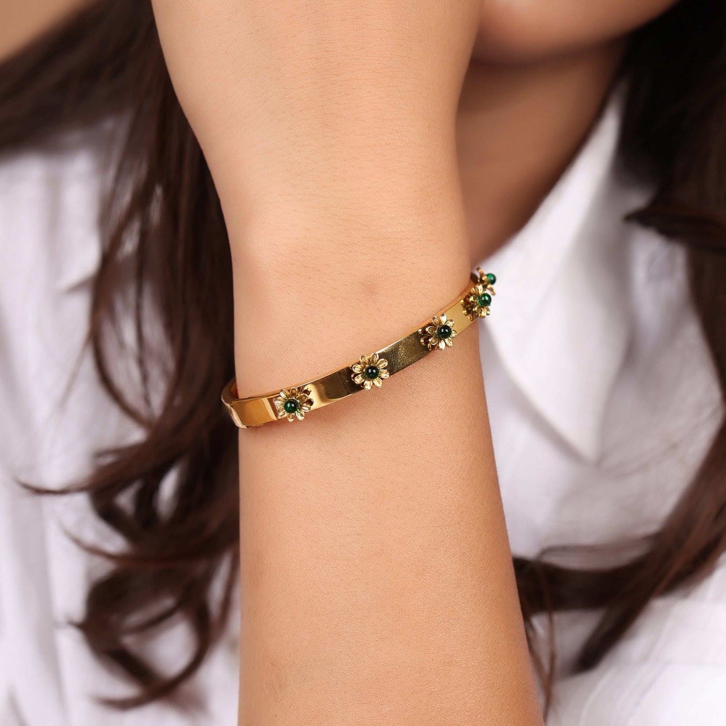 Bradiya Tarnish-Free Bangle Bracelet with Green Flowers - Bradiya