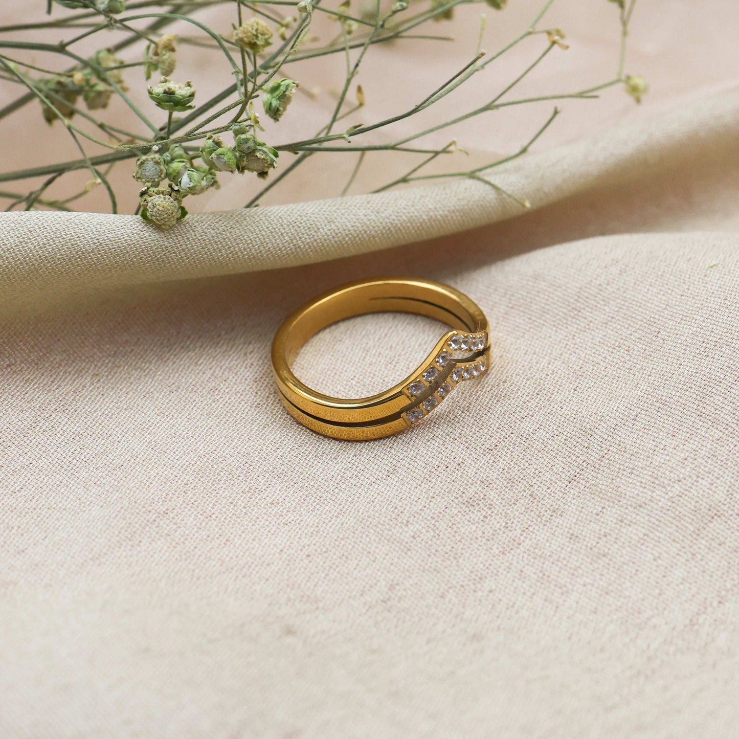 Diamond Horizon Band Ring - Bradiya