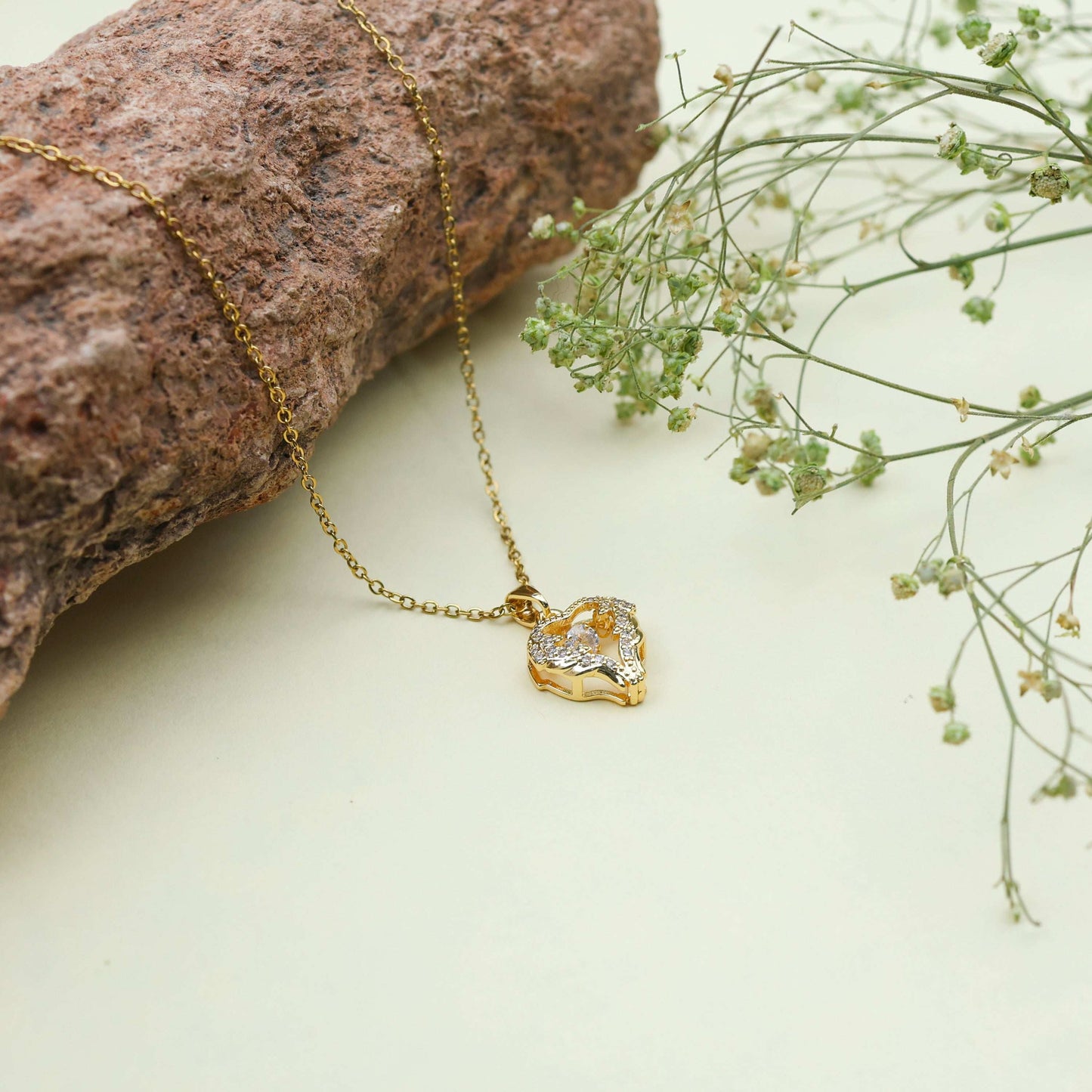 Bradiya Heartbeat Twinkle Necklace - Anti-Tarnish Luxury - Bradiya