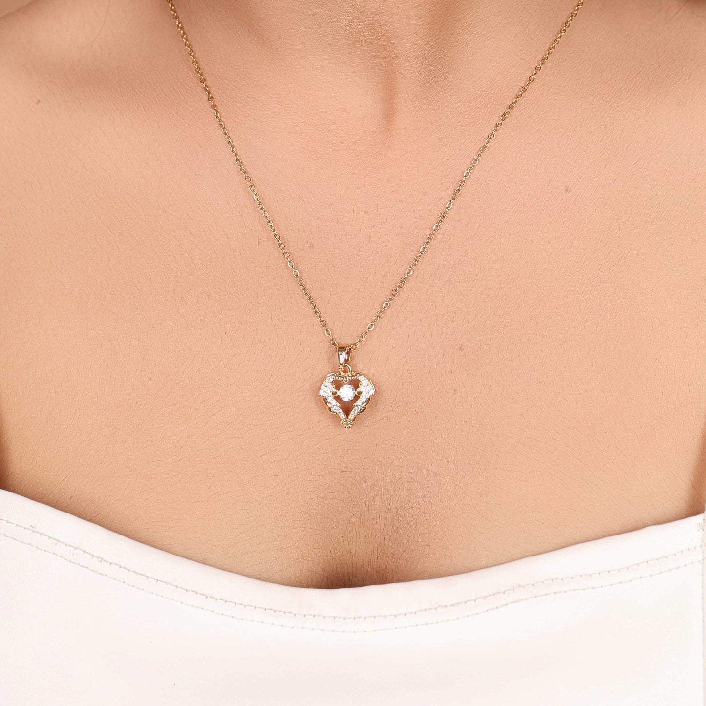 Bradiya Heartbeat Twinkle Necklace - Anti-Tarnish Luxury - Bradiya