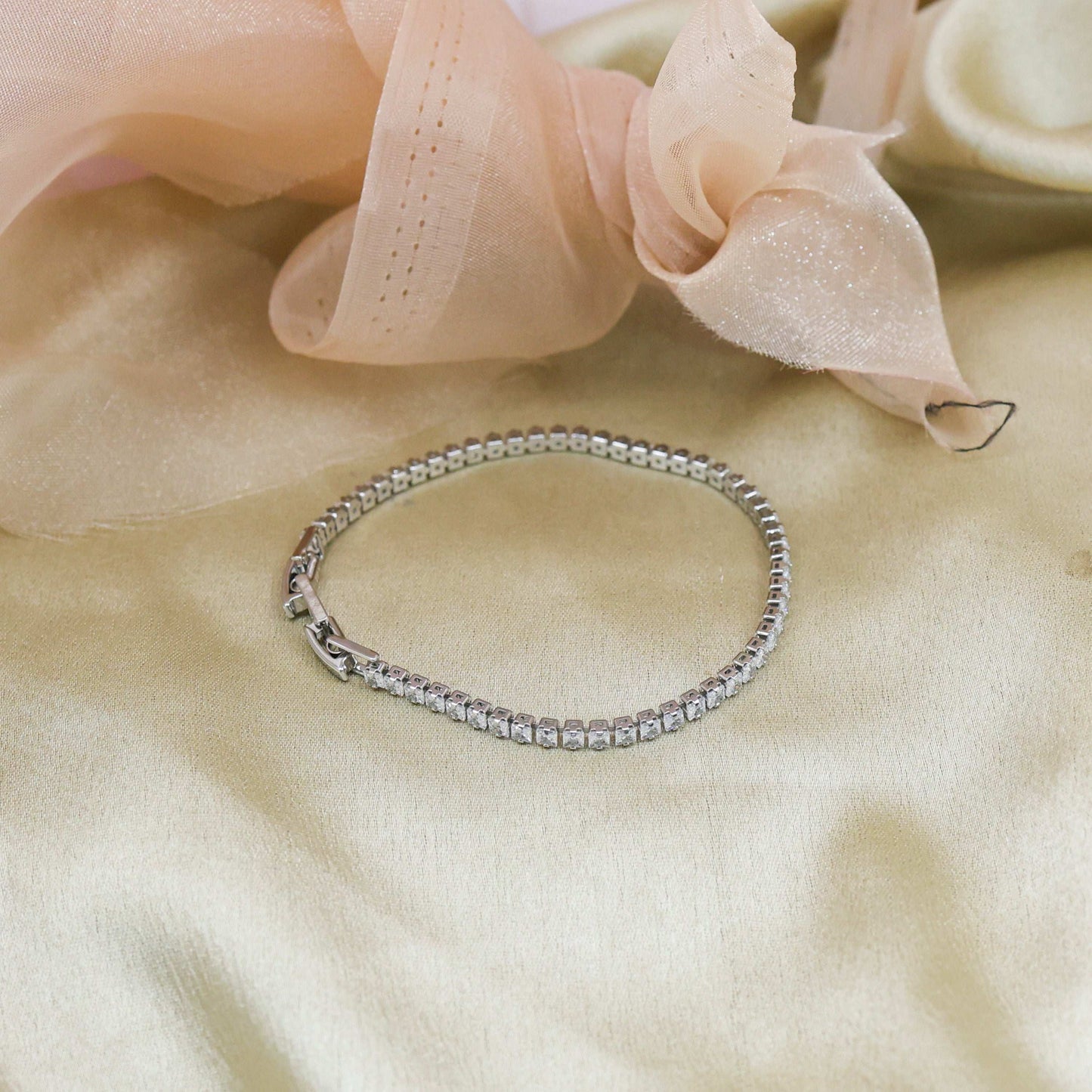 Diamond Daze Bracelet - Bradiya