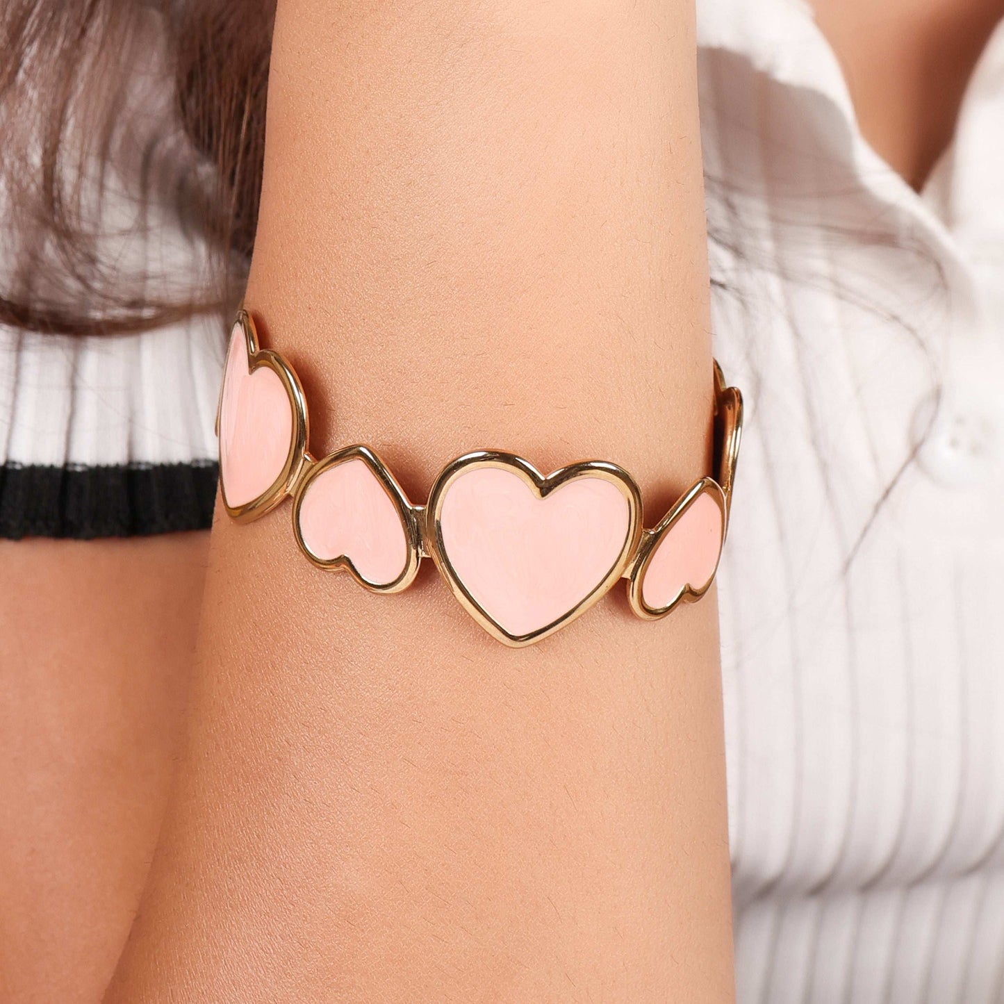 Enamel Heart Band Romantic Bracelet - Bradiya