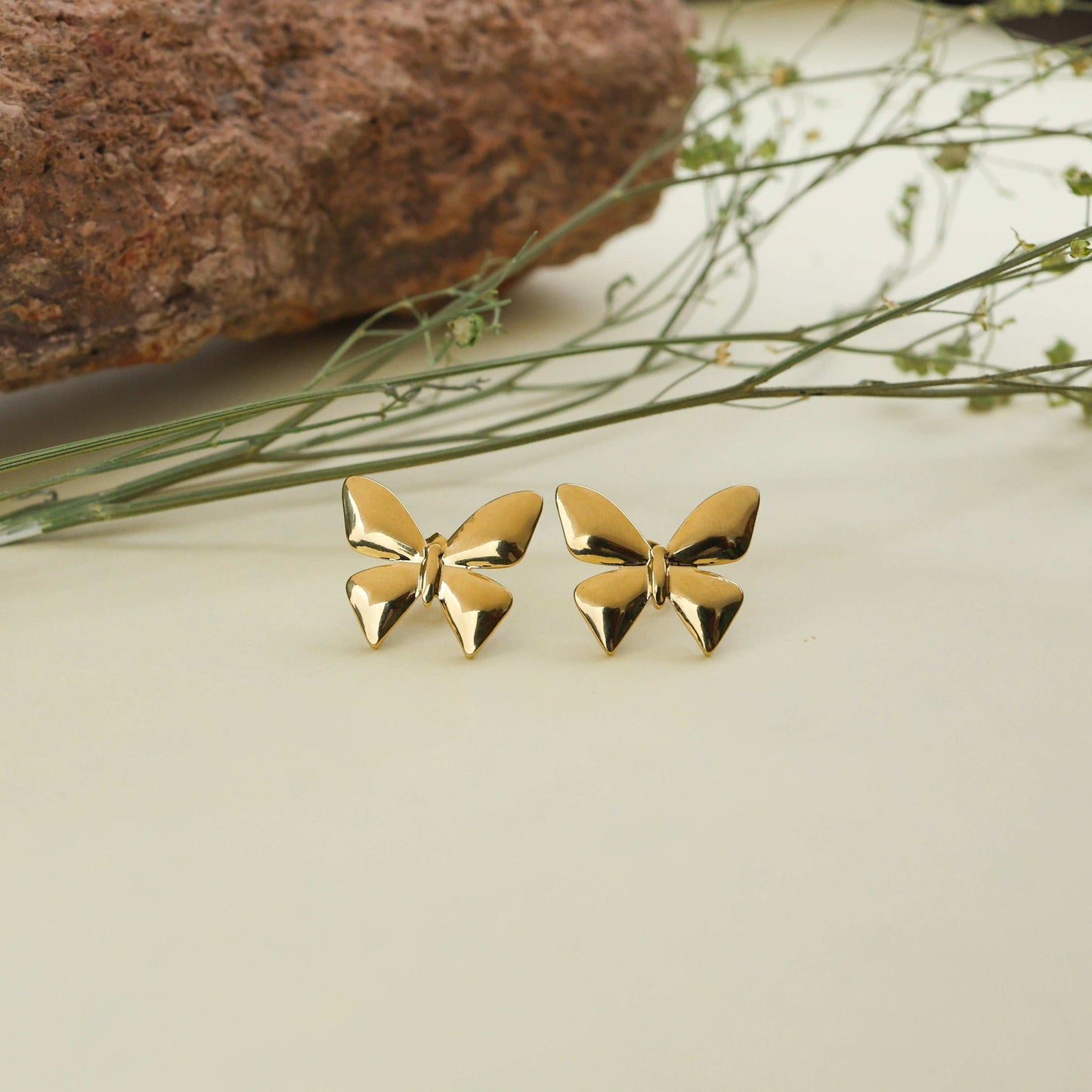 The Beutifly Bling Earrings - Bradiya
