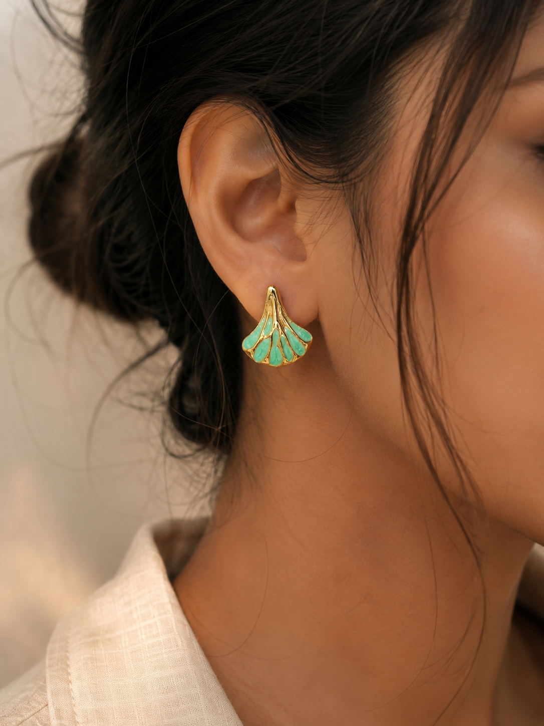 Shell Gold Stud Earrings
