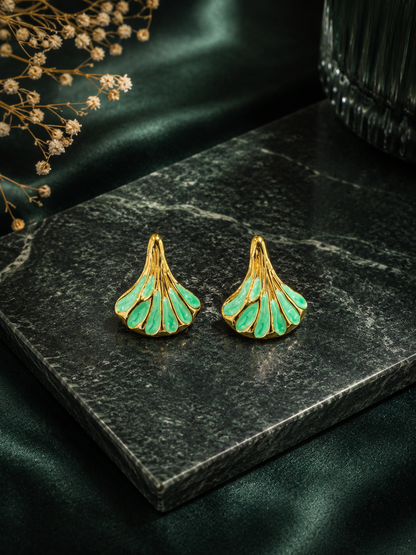 Shell Gold Stud Earrings