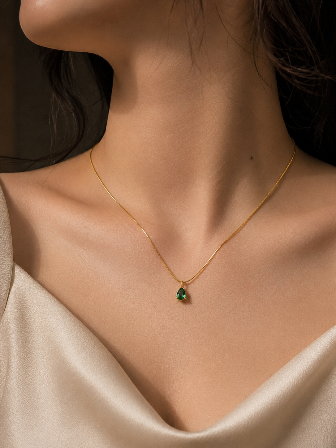 Emerald Green Teardrop Stone 18K Gold Plated Necklace