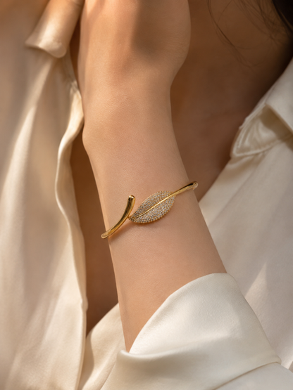 Pavé Leaf Bypass Hinged Bangle