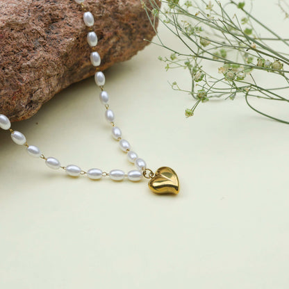 Gold Heart Pendant Pearl Beaded Necklace - Bradiya