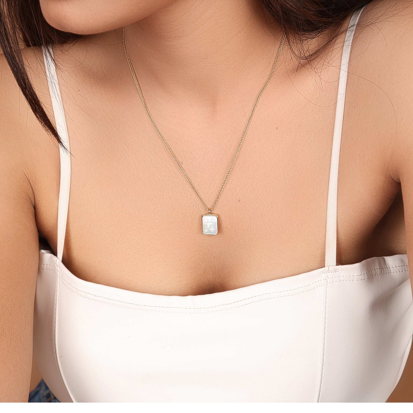 Mother-of-Pearl Star Necklace - Bradiya