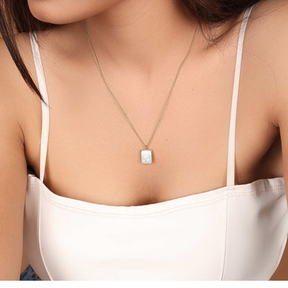 Mother-of-Pearl Star Necklace - Bradiya