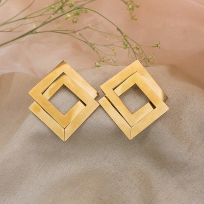 Interlocking Square Drop 18 Kt Earrings - Bradiya