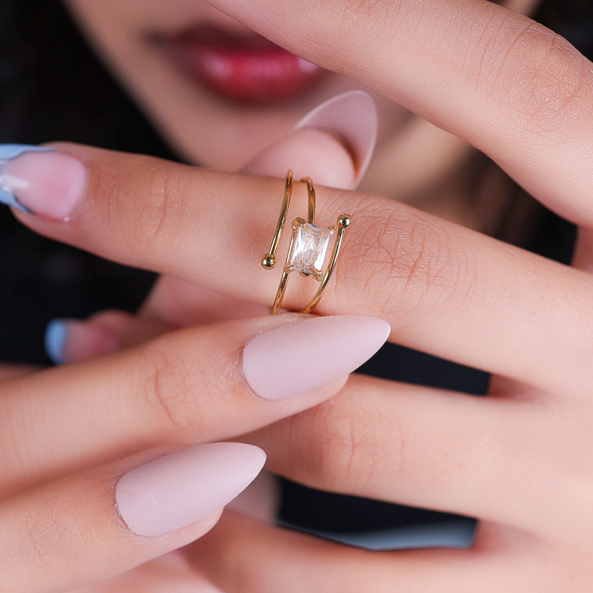 Mystic Embrace Ring - Bradiya