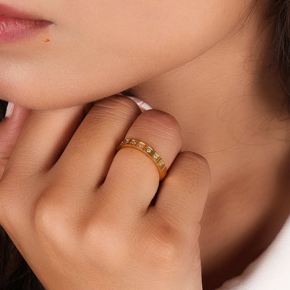Love Lock Ring - Bradiya